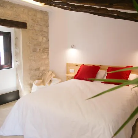 Turisticos La Casa Vieja Lägenhetshotell Sabiote